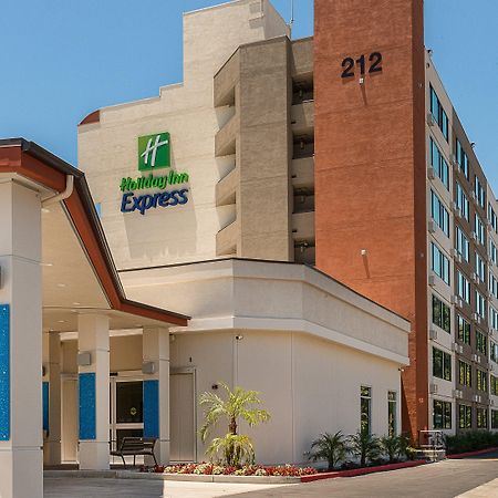 Holiday Inn Express Fullerton-Anaheim By Ihg Zewnętrze zdjęcie