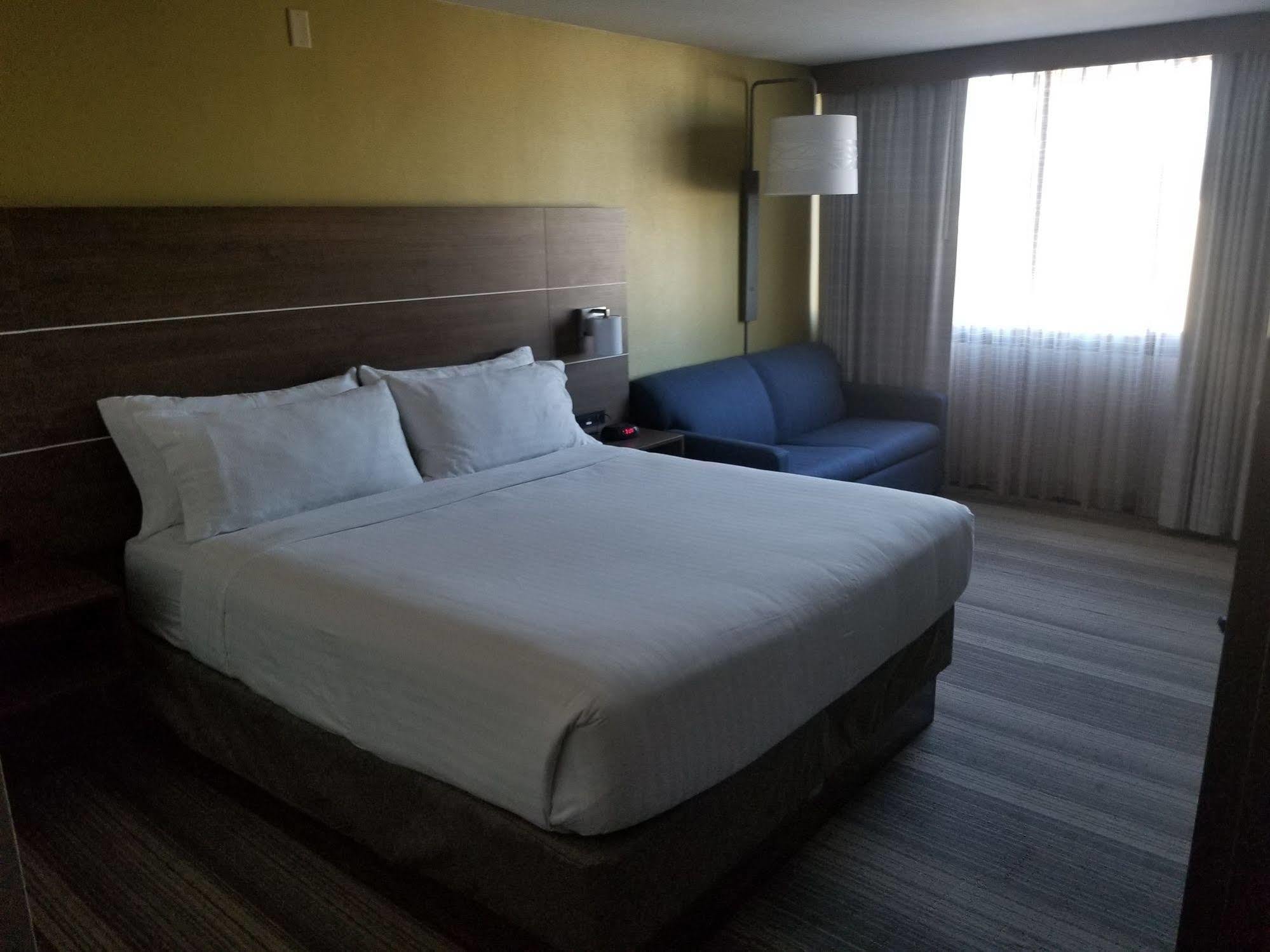 Holiday Inn Express Fullerton-Anaheim By Ihg Zewnętrze zdjęcie