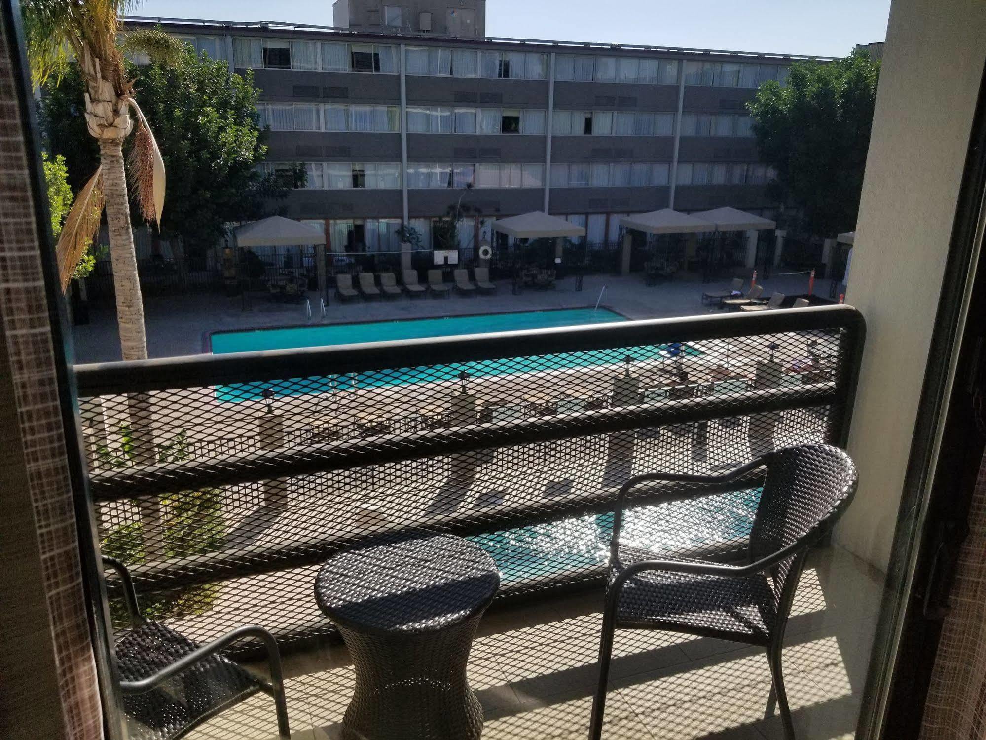 Holiday Inn Express Fullerton-Anaheim By Ihg Zewnętrze zdjęcie