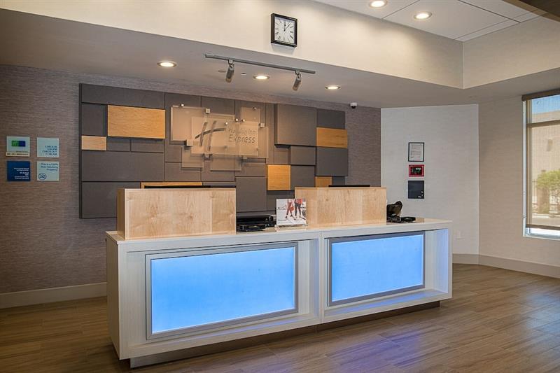 Holiday Inn Express Fullerton-Anaheim By Ihg Zewnętrze zdjęcie